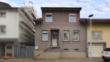 Einfamilienhaus in zentraler Lage !, 66333 Völklingen, Reihenendhaus