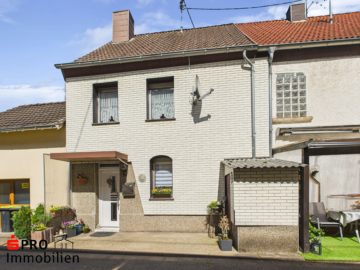 Kleines Haus in ruhiger Lage, 66352 Großrosseln, Einfamilienhaus
