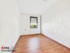 Solides Haus in super Lage! - Zimmer