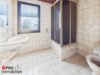 Solides Haus in super Lage! - Badezimmer