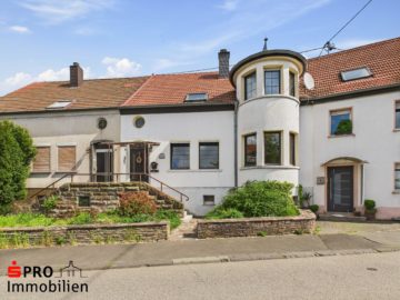 Wiebelskirchen: Einfamilienhaus mit Garten und Garage, 66540 Neunkirchen, Reihenmittelhaus