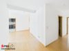 Top Wohnlage: Leerstehende 3-Zimmer-Wohnung mit Balkon in SB - Eingangsbereich