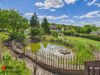 Familientraum in ruhiger Lage mit tollem Garten - Garten mit Teich