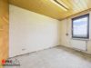 Reihenhaus mit Entwicklungspotenzial in ruhiger Lage - Zimmer Obergeschoss