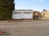 einseitig angebautes Einfamilienhaus - Außenansicht Garage