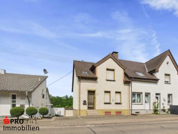 Charmantes Haus mit traumhaftem Garten in zentraler Lage!, 66352 Großrosseln, Reihenendhaus