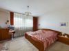 Charmantes, sehr gepflegtes Zweifamilienhaus (NEUER PREIS!) - Schlafzimmer