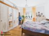 NEUER PREIS! Zweifamilienhaus in bevorzugter Lage - Schlafzimmer EG
