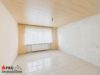 Zweifamilienhaus mit Doppelgarage in Sulzbach-Hühnerfeld! - Schlafzimmer Wohnung 1