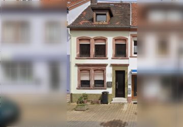 Charmantes Sanierungsobjekt mit Sandsteinfassade, 66271 Kleinblittersdorf, Einfamilienhaus