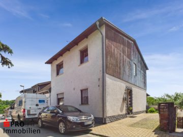 Gemütliches Zuhause mit Terrasse und Wintergarten, 66280 Sulzbach, Altenwald, Zweifamilienhaus