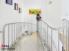 Großzügige Maisonette mit Garage und Terrasse in Saarbrücken - Treppe